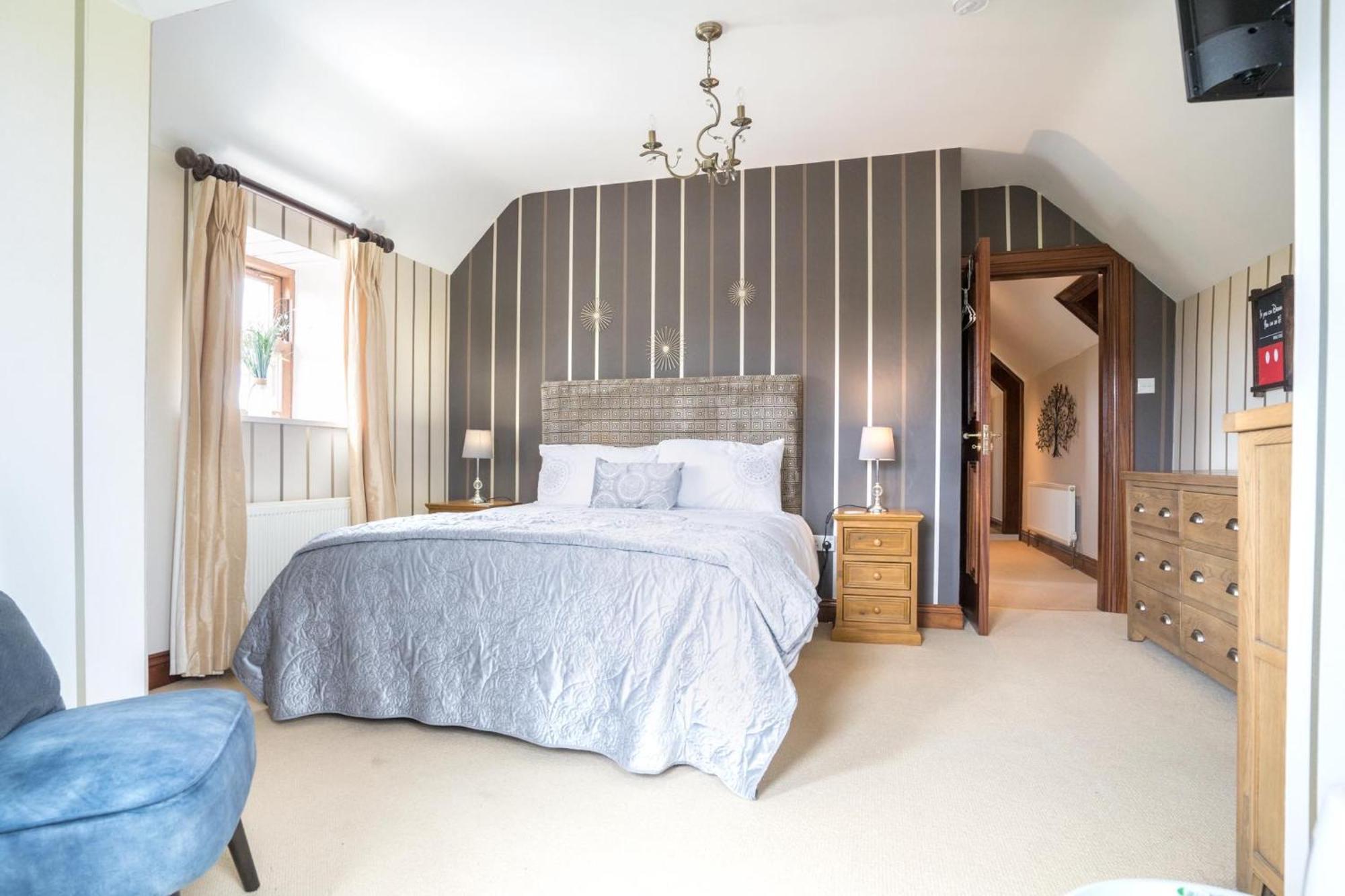 Glenvela Guest House Castlerea Buitenkant foto